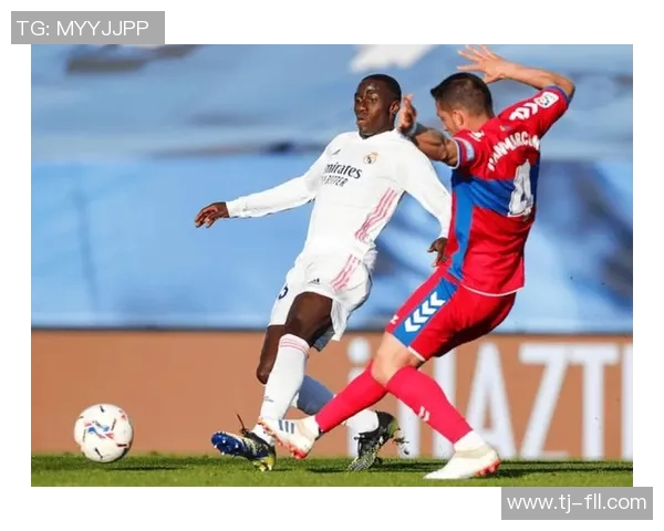 西甲激战AC米兰逆转波尔图补时绝杀点燃全场激情